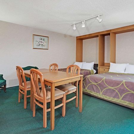 Super 8 By Wyndham Kenmore/Buffalo/Niagara Falls Area Exteriér fotografie