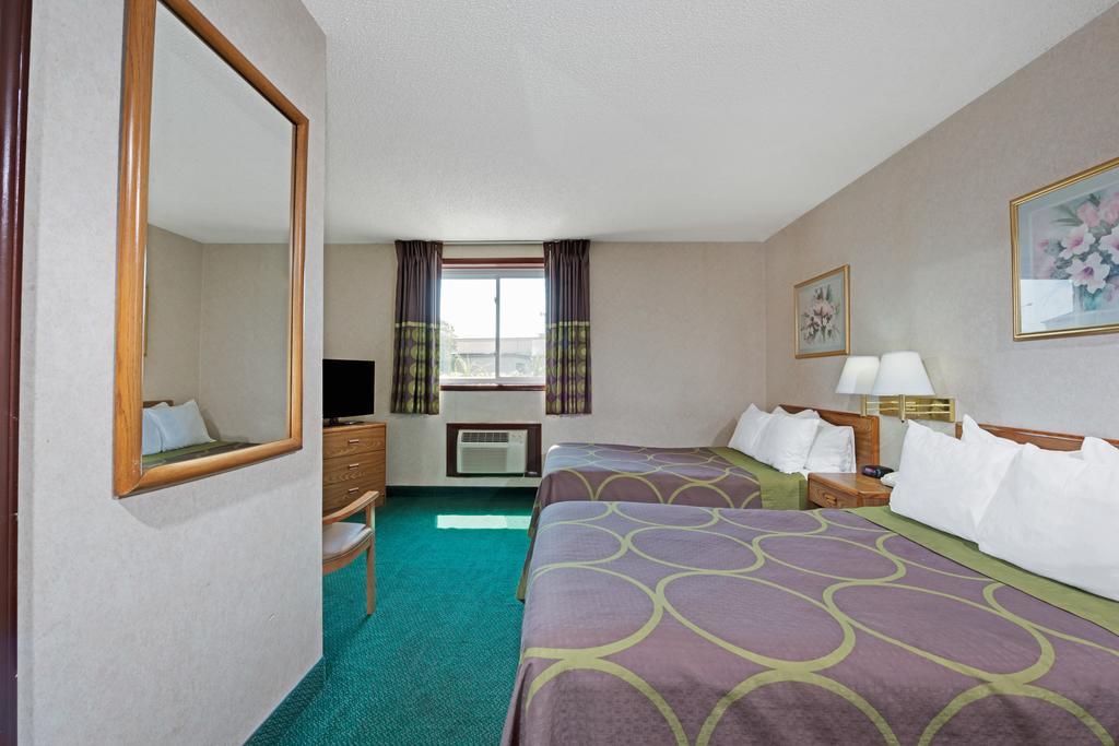 Super 8 By Wyndham Kenmore/Buffalo/Niagara Falls Area Exteriér fotografie